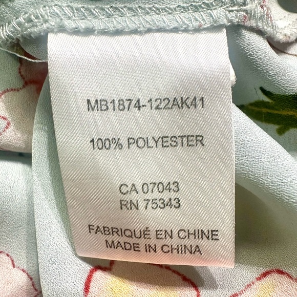 Rachel Zoe Floral Short Sleeve Tie Button Down - Picture 8 of 10